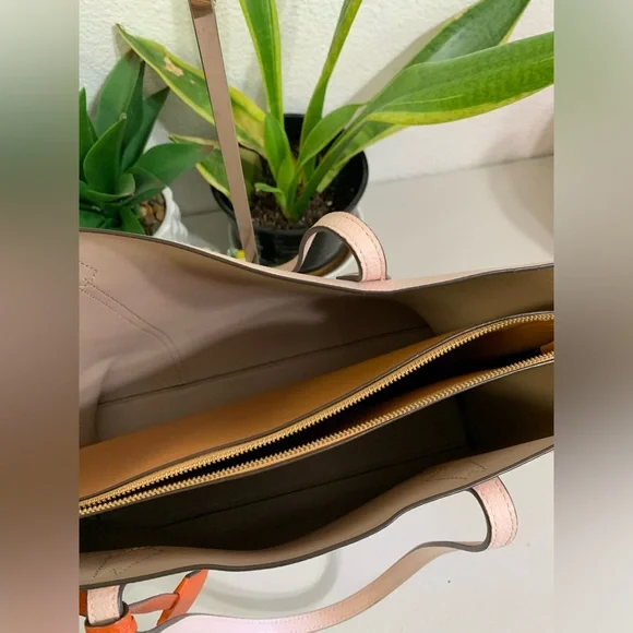 ๐๐ TORY BURCH Tote Pink Leather Bag - Picture 10 of 13